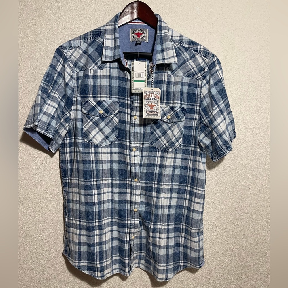 Men’s short sleeve button down